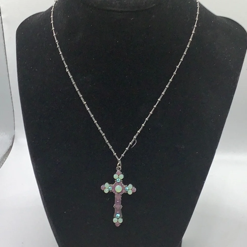 Jewelry - Picture 1 of 1